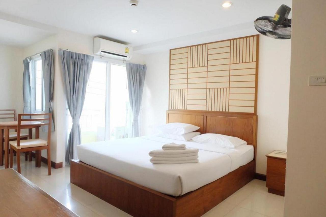 Oyo 1097 Thep Apartment Pattaya Exteriér fotografie